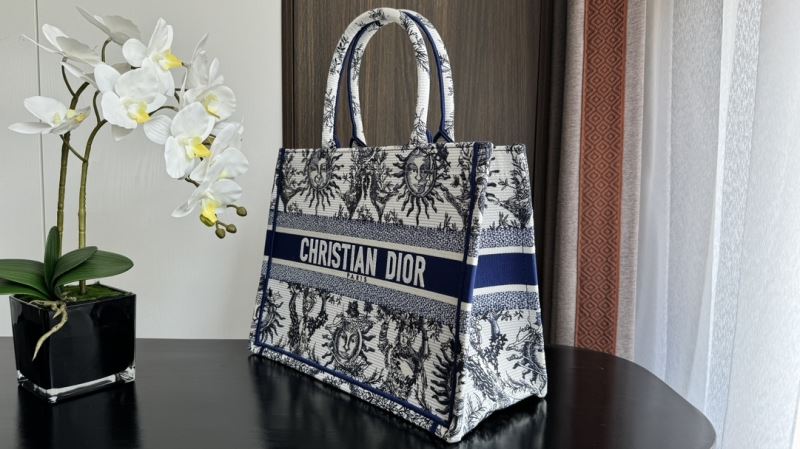 Christian Dior Shopping Bags